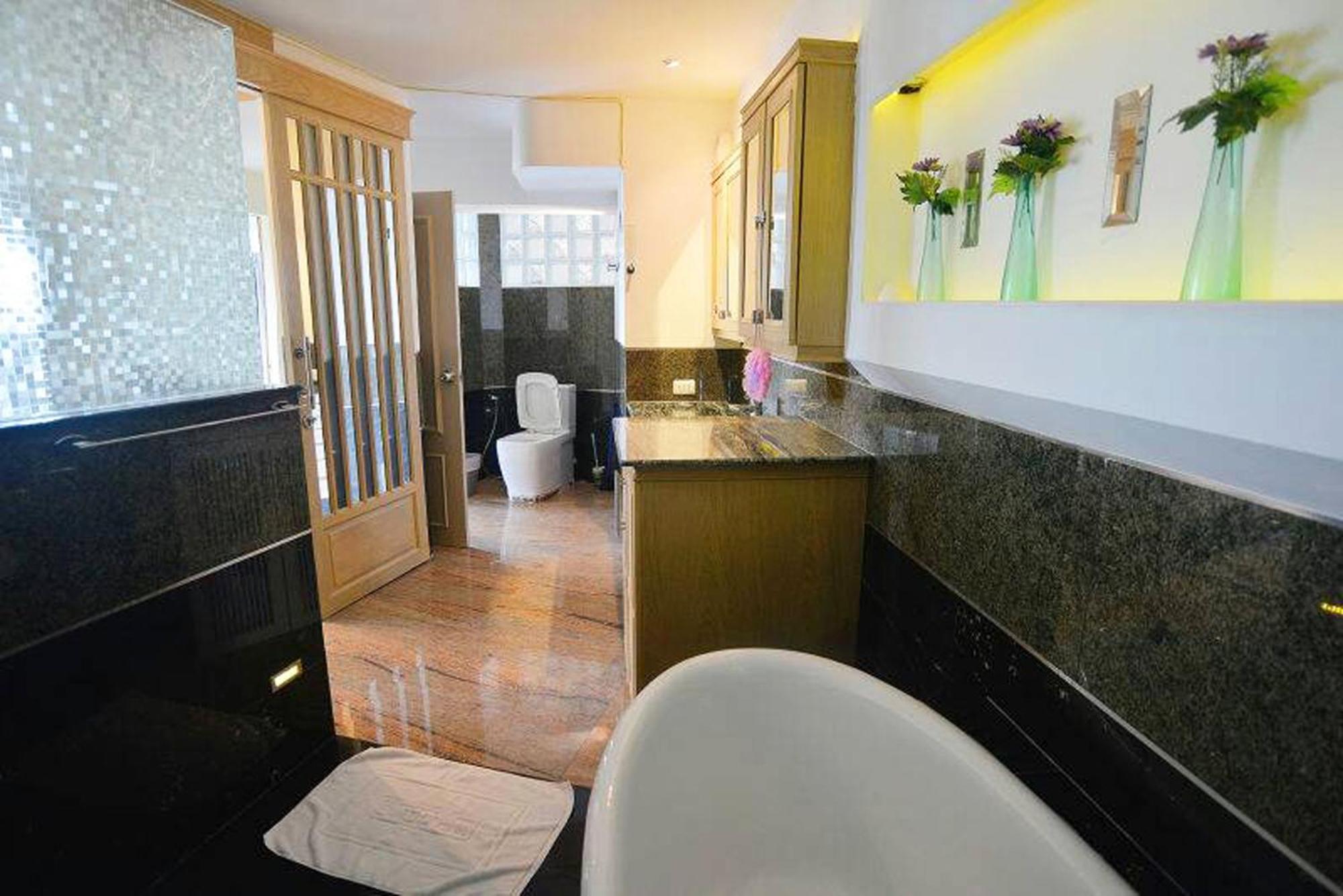 Appartamento Penthouse Galare Thong Tower Chiang Mai Esterno foto