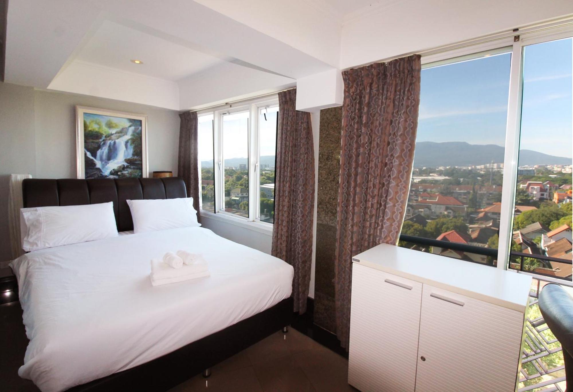 Appartamento Penthouse Galare Thong Tower Chiang Mai Esterno foto