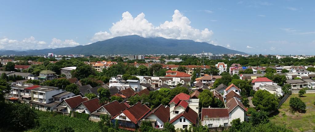 Appartamento Penthouse Galare Thong Tower Chiang Mai Camera foto