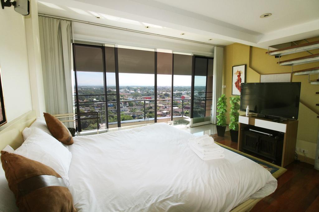 Appartamento Penthouse Galare Thong Tower Chiang Mai Esterno foto
