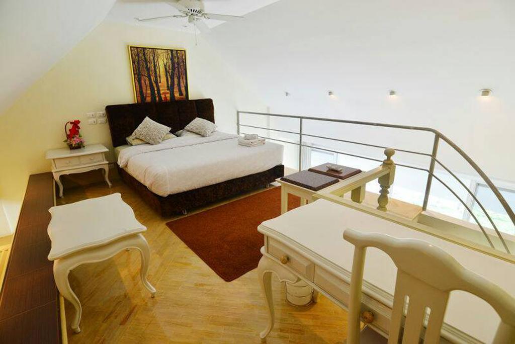 Appartamento Penthouse Galare Thong Tower Chiang Mai Camera foto